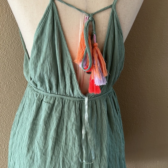 Sage tassel embroidered romper - Picture 6 of 7